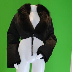 New $2450 Valentino Garavani  Black Reak Fur  Cape/ jacket